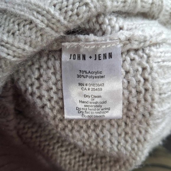 John + Jenn by Anthropologie Colorblock Fuzzy Knit Sweater Size XS - Picture 7 of 8